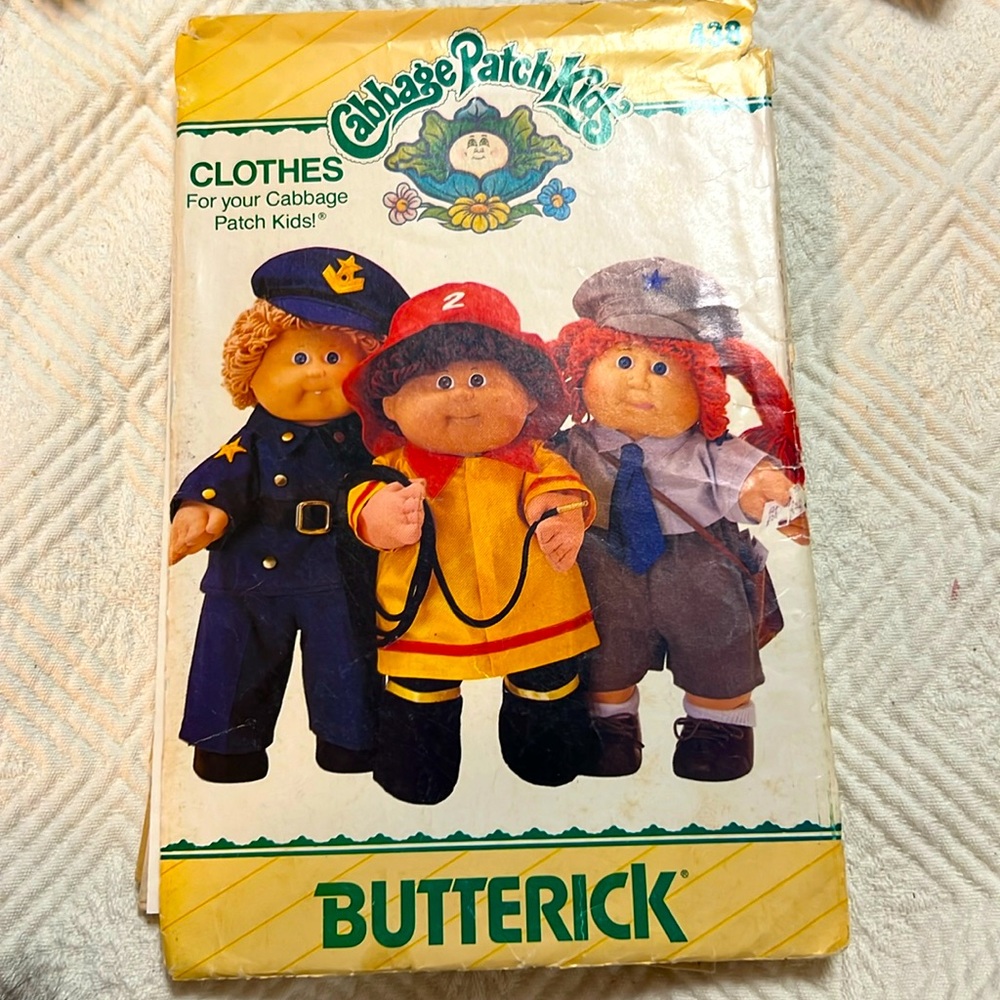 Cabbage Patch Kids Butterick 438 Clothes Pattern 1984 Fireman Policeman Mailman